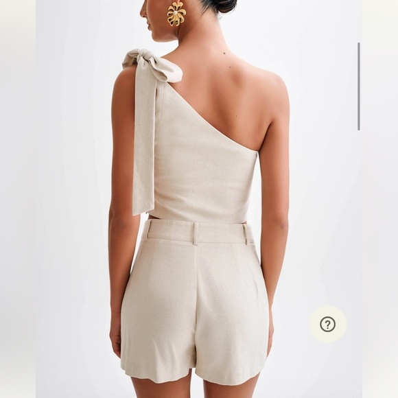 Meshki Linen SET top and shorts - Picture 2 of 4